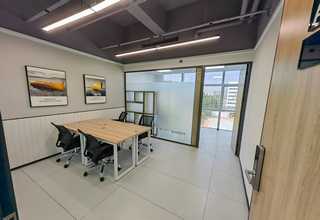 苏州连续式垂直提升机橡胶链条哪家好